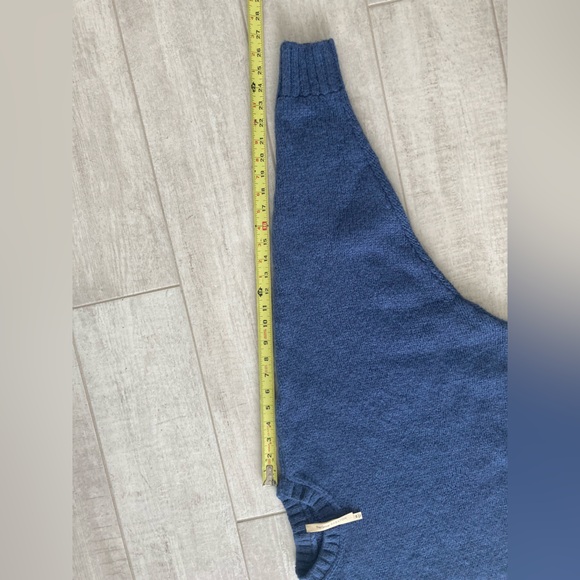 Aritzia Babaton Alpaca Sweater - Picture 8 of 8